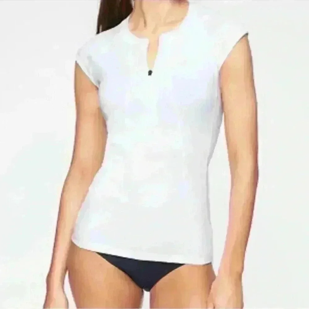 Athleta Pacifica UPF 2 White‎ Short Sleeve Ladies Shirt size Small Athleisure